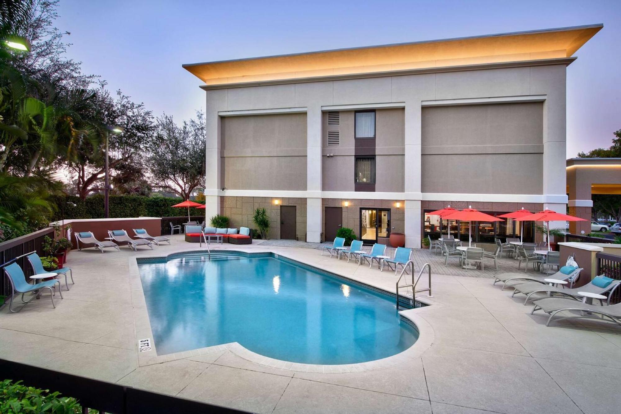 Hampton Inn Naples - I-75 Extérieur photo