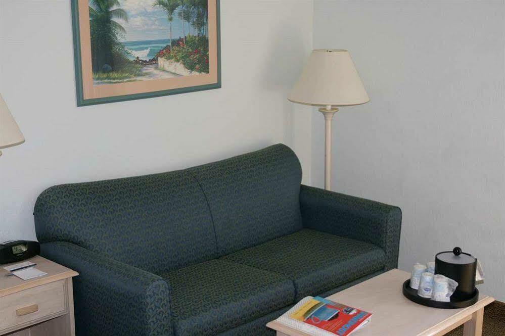 Hampton Inn Naples - I-75 Extérieur photo